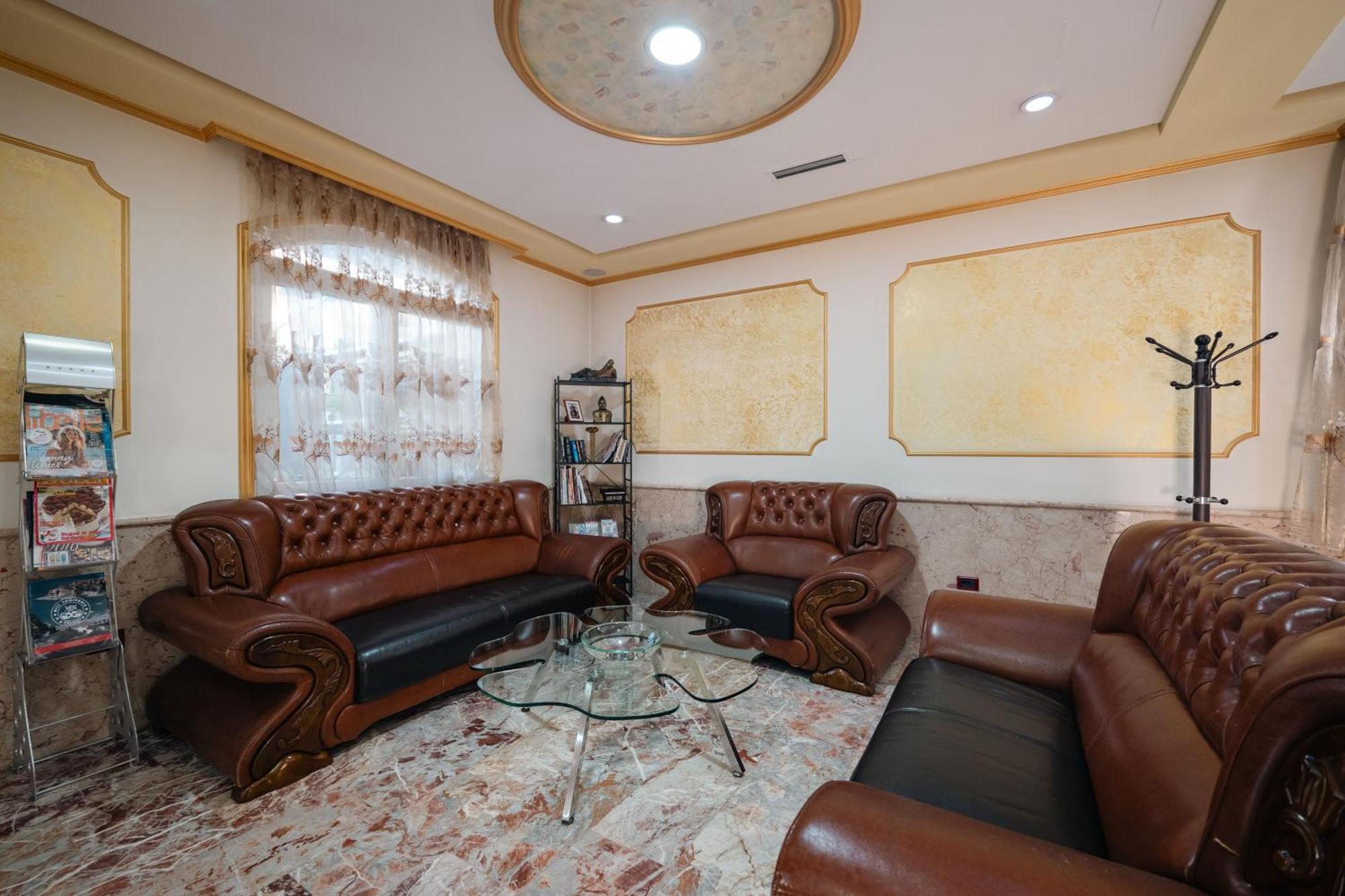 Olimpic Hotel Tiranë Eksteriør bilde