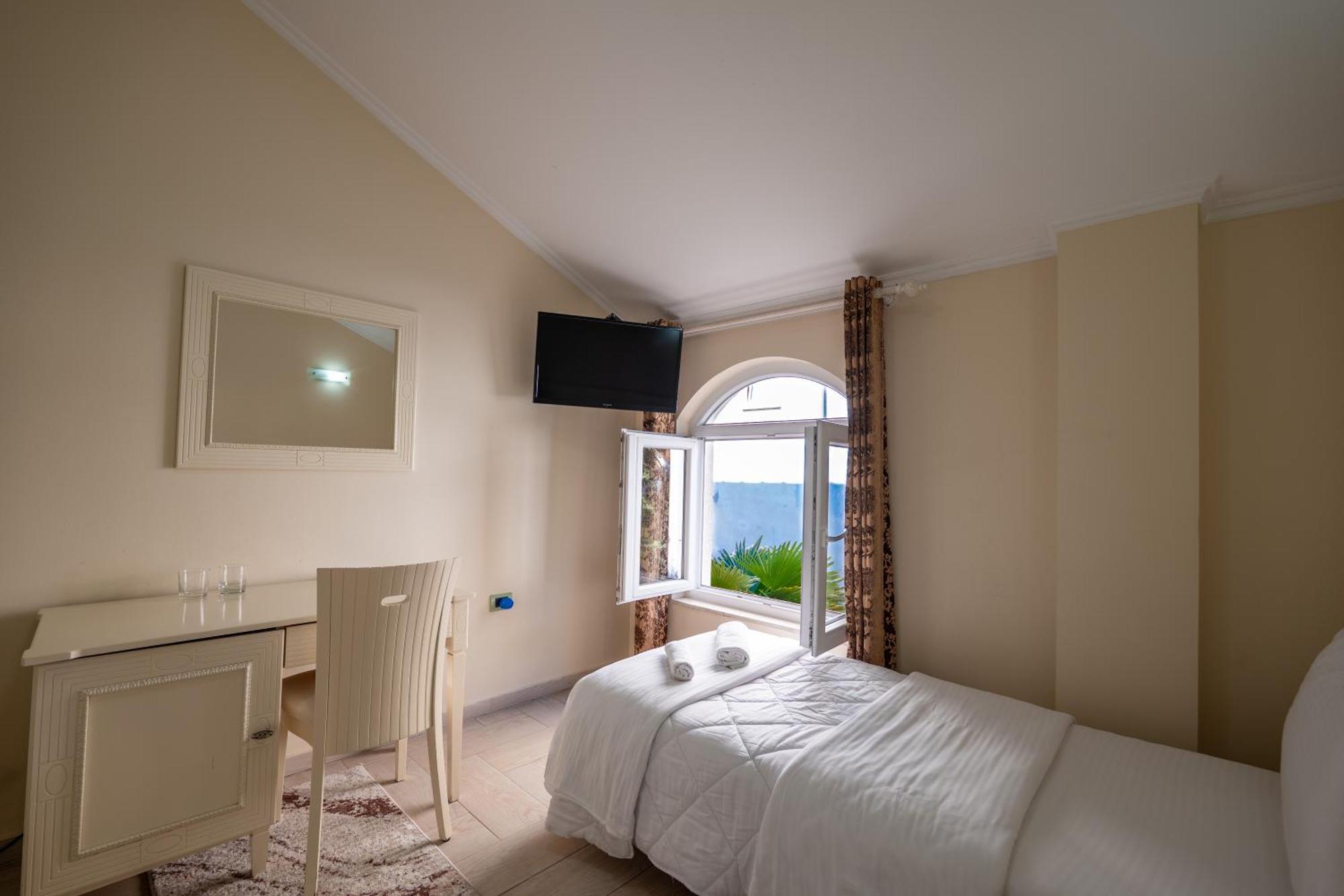 Olimpic Hotel Tiranë Eksteriør bilde
